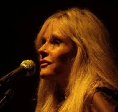 金.卡恩丝 (Kim Carnes) 唱片封面