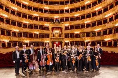 米兰斯卡拉歌剧院管弦乐团 (Orchestra Del Teatro Alla（ Orchestra Of La Scala Opera House）) 唱片封面