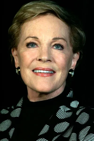 朱莉·安德鲁斯 (Julie Andrews) 唱片封面