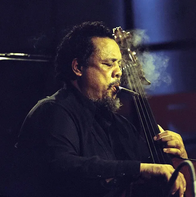 Charles Mingus (查尔斯·明格斯) album cover