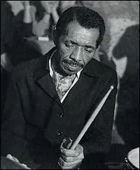 费城·乔·琼斯 (Philly Joe Jones) 唱片封面