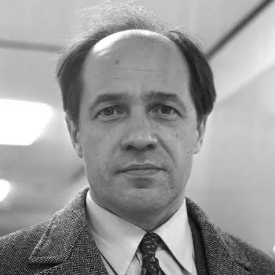 皮埃尔·布列兹 (Pierre Boulez) 唱片封面