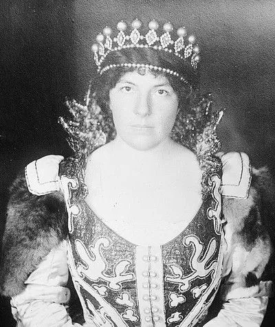 Louise Homer