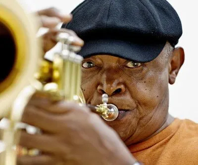 休·马斯盖拉 (Hugh Masekela) 唱片封面
