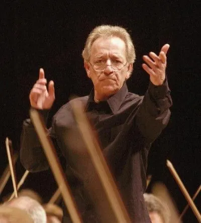 尤里·特米卡诺夫 (Yuri Temirkanov) 唱片封面