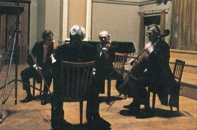 斯美塔那四重奏组 (Smetana Quartet) 唱片封面