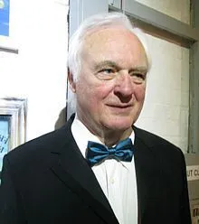 埃尔加·霍华思 (Elgar Howarth) 唱片封面