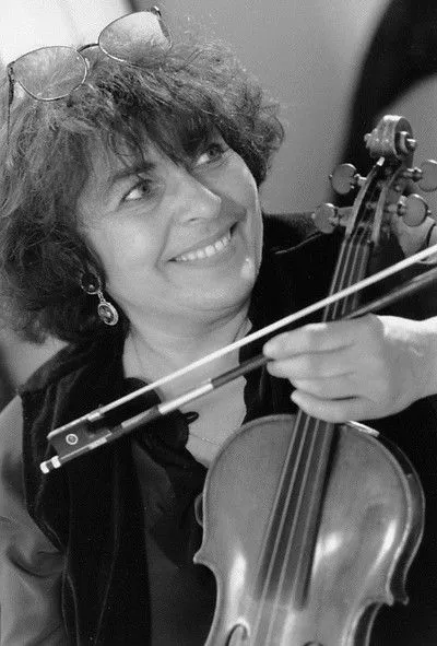 Eleonora Turovsky (爱莲·托洛茨基) album cover