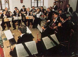 黄金协会古乐团 (Collegium aureum) 唱片封面