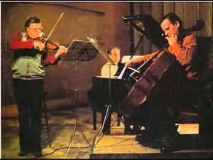 苏克三重奏组 (Suk Trio) 唱片封面