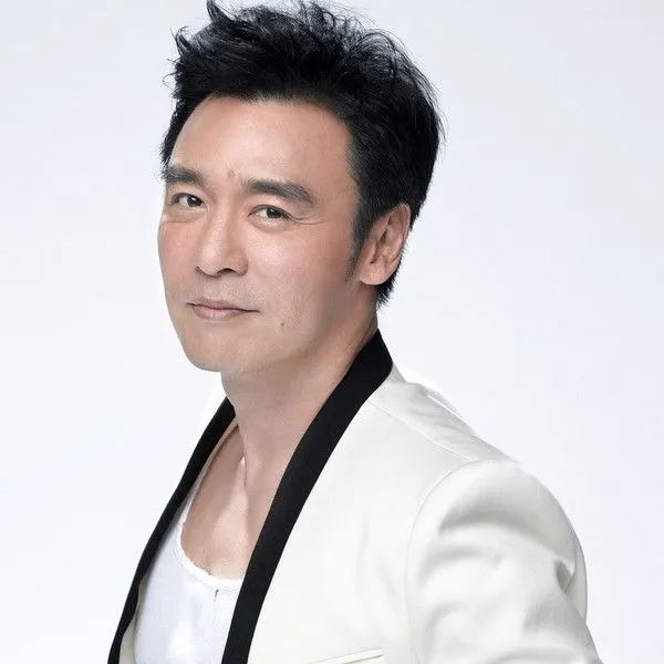 钟镇涛 (Kenny Bee) 唱片封面