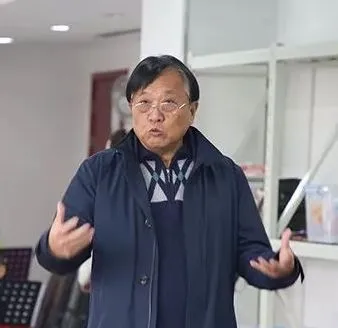 杨敏