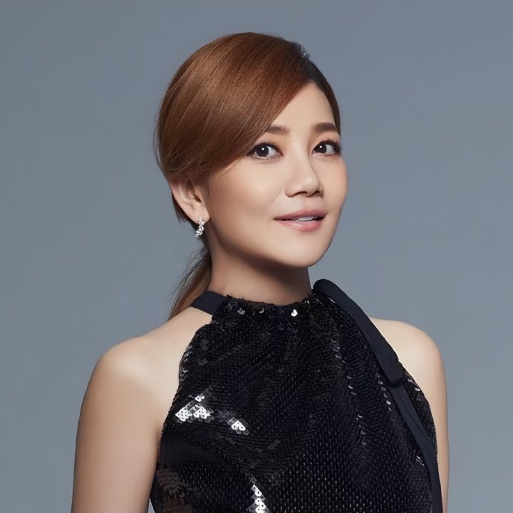 梁静茹(Fish Leong) · Record Star